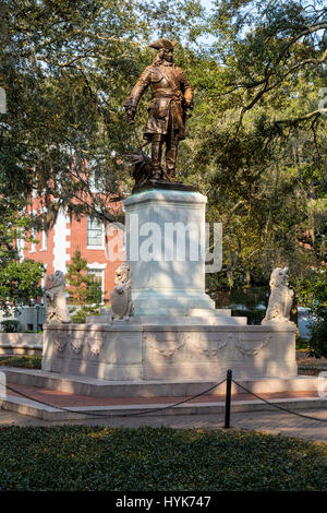 Savannah, Géorgie. James Oglethorpe statue, par Daniel Chester French, Chippewa Square. Banque D'Images