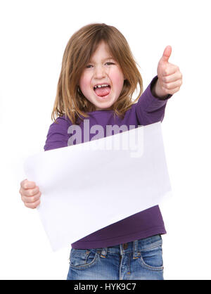 Portrait d'une jeune fille riant et holding blank enseigne-affiche avec Thumbs up Banque D'Images