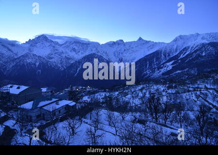 Paysage d'hiver, Kalpa, Kinnaur, Himachal Pradesh, Inde Banque D'Images