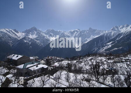 Paysage d'hiver, Kalpa, Kinnaur, Himachal Pradesh, Inde Banque D'Images