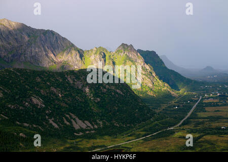 Impressionen : Landschaft, Glomtiden, Lofoten, Norvège . Banque D'Images