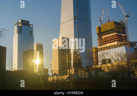 Chantiers d'Hudson et à côté le développement, à New York, le mercredi 29 mars, 2017. (© Richard B. Levine) Banque D'Images