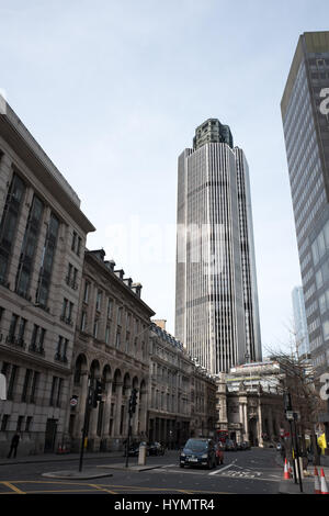 Tower 42, Ville de London financial district, en Angleterre. Banque D'Images