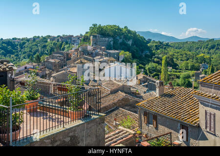 Vue panoramique sur Bomarzio, village médiéval dans la province de Viterbe, Latium (Italie) Banque D'Images