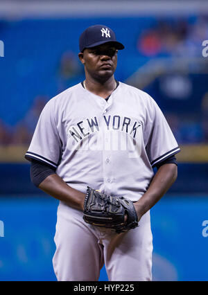 Tropicana Field. Le 05 Avr, 2017. Floride, USA-New York Yankees le lanceur partant Michael Pineda (35) dans le match entre les Yankees et les rayons au Tropicana Field. Del Mecum/CSM/Alamy Live News Banque D'Images