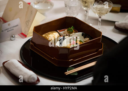 Tokyo, Japon. 06 avril 2017. Au dîner de gala à l'occasion de leur visite officielle au Japon à Tokyo, le jeudi 6 avril 2017. Le deuxième jour de leur circuit 3 jours de Japan Credit : Gtres más información en ligne Comuniación,S.L./Alamy Live News Banque D'Images