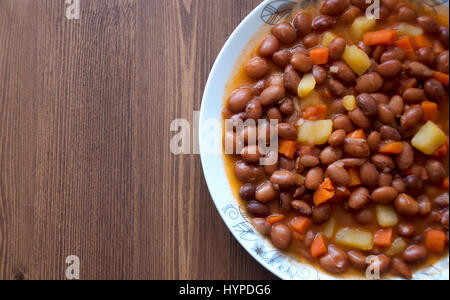 Des plats Turcs : Haricots cuits (Barbunya pilaki) Banque D'Images