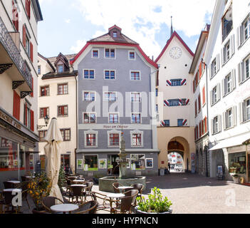 Chur, Suisse - 27 Avril 2016 : le centre-ville est considérée comme la plus ancienne agglomération de Suisse, est souvent appelé 'la plus ancienne ville de Suisse." Banque D'Images