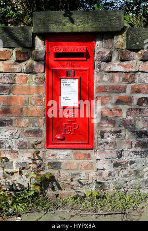 Bureau de poste post box, UK Banque D'Images