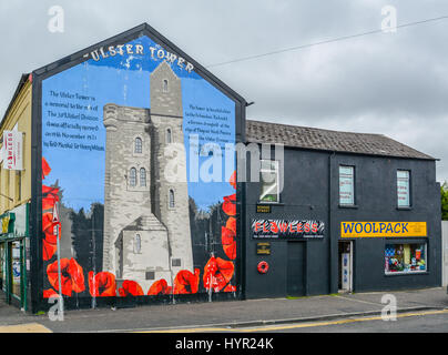 Peintures murales à Belfast près de Chutes et Shankill Road, l'Irlande du Nord Banque D'Images