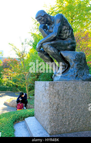 'Le penseur de Rodin" au National Museum of Western Art parc Ueno Taito Tokyo Japon Banque D'Images