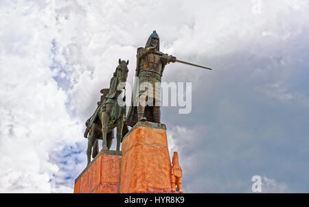 Statue du Grand-duc Gediminas sur la place de la cathédrale dans la vieille ville de Vilnius, Lituanie Banque D'Images