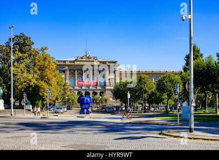 Place de l'Université, la place de l'université, Palais Universitaire, Bâtiment Universitaire, quartier Neustadt, Strasbourg, Alsace, France, Europe, Banque D'Images