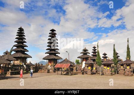 Pura Ulun Danu Batur (également connu sous le nom de Pura Ulun Danu, Pura Batur est le deuxième plus important temple à Bali, Indonésie Banque D'Images