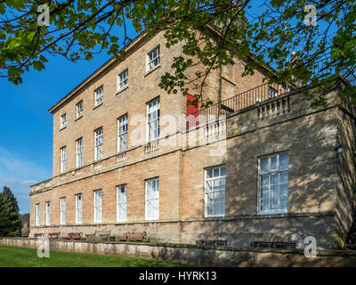 Maison de Knaresborough au printemps au nord Yorkshire Angleterre Knaresborough Banque D'Images