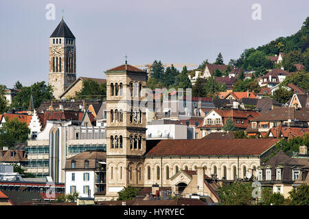 Vue panoramique avec l'Église Liebfrauen se trouve à Zurich, Suisse. Vu de Niederdorf hill Banque D'Images