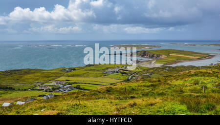 La célèbre Sky Road près de Clifden, comté de Galway, Irlande Banque D'Images