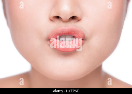 Young Asian woman close up. Maquillage des lèvres naturel parfait Banque D'Images