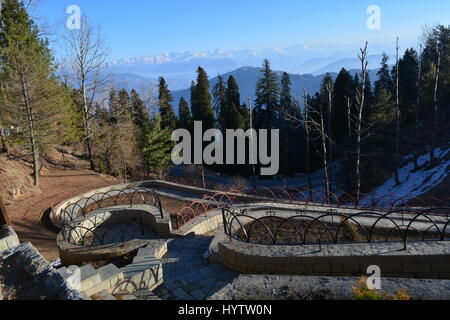 Photo a été prise par une caméra portable. Fagu, Shimla est une belle station de colline en Inde. Un très bon exemple de amature la photographie. Banque D'Images