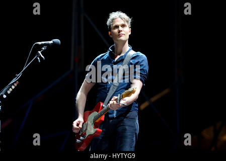 VALENCIA, Espagne - JUIN 10 : Henri Salvador (band) produisent en concert au Festival de les Arts le 10 juin 2016 à Valence, en Espagne. Banque D'Images