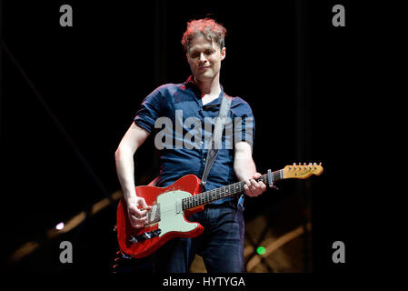 VALENCIA, Espagne - JUIN 10 : Henri Salvador (band) produisent en concert au Festival de les Arts le 10 juin 2016 à Valence, en Espagne. Banque D'Images