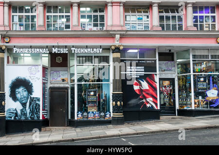 La technologie de musique professionnels boutique sur Dean Street, Newcastle. Banque D'Images