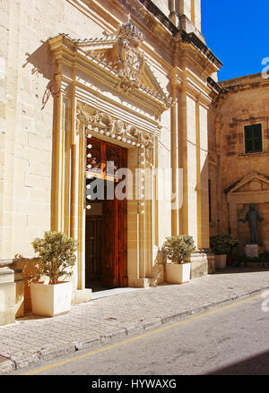 Porte de l'église, Rabat, Malte Banque D'Images