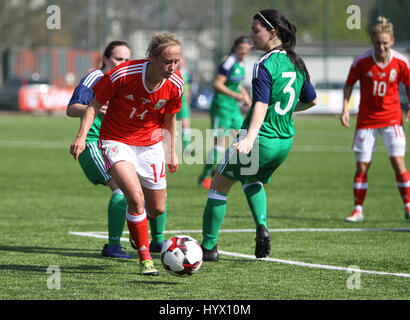 Ystrad Mynach, Pays de Galles, Royaume-Uni, 7 avril 2017 Nadia Lawrence de Galles au cours de l'amicale internationale des femmes entre pays de Galles et en Irlande du Nord au centre de l'excellence sportive, Ystrad Mynach, au Pays de Galles. Credit : Glitch Images/Alamy Live News Banque D'Images