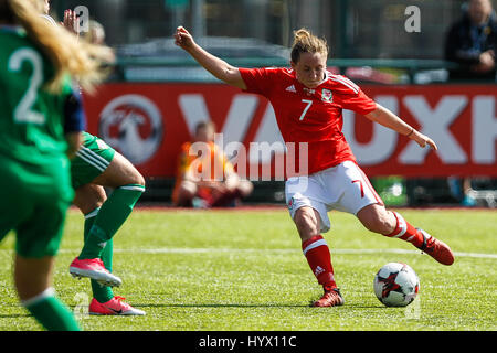 Ystrad Mynach, Pays de Galles, Royaume-Uni, 7 avril 2017 Rachel Rowe de Galles au cours de l'amicale internationale des femmes entre pays de Galles et en Irlande du Nord au centre de l'excellence sportive, Ystrad Mynach, au Pays de Galles. Credit : Glitch Images/Alamy Live News Banque D'Images