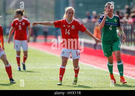 Ystrad Mynach, Pays de Galles, Royaume-Uni, 7 avril 2017 Nadia Lawrence de Galles au cours de l'amicale internationale des femmes entre pays de Galles et en Irlande du Nord au centre de l'excellence sportive, Ystrad Mynach, au Pays de Galles. Credit : Glitch Images/Alamy Live News Banque D'Images