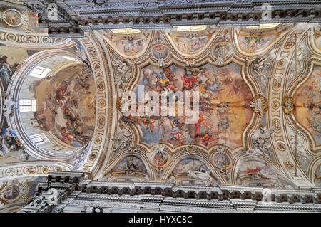 Fresco II Trionfo di Santa Caterina par Filippo Randazzo du plafond de l'église baroque Chiesa di Santa Caterina à Palerme en Italie. Banque D'Images