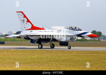 Les Thunderbirds de l'USAF à Melbounre Airshow 2017 Banque D'Images