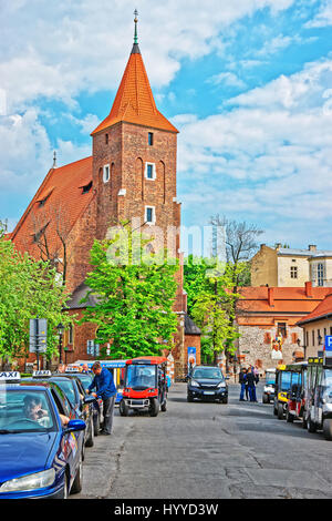 Cracovie, Pologne - 1 mai 2014 : Eglise de Sainte Croix dans la vieille ville de Cracovie, Pologne Banque D'Images