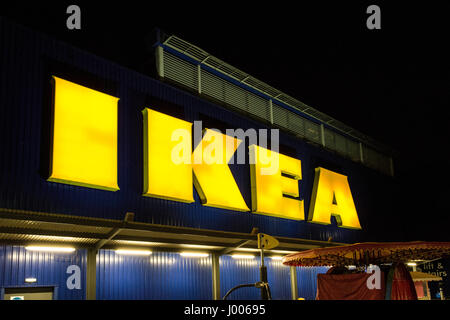 Enseigne à l'extérieur du magasin Ikea superstore de Wembley, Londres, UK Banque D'Images