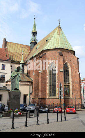 21 mars 2017 - Oswiecim, Pologne - 20170321- Vue de l'Eglise Franciscaine dans la vieille ville de Cracovie, Pologne. (Crédit Image : © Chuck Myers via Zuma sur le fil) Banque D'Images