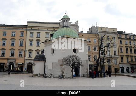 21 mars 2017 - Oswiecim, Pologne - 20170321- l'église Saint Adalbert intime est situé sur la place principale de Cracovie, Pologne. (Crédit Image : © Chuck Myers via Zuma sur le fil) Banque D'Images