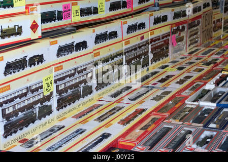 Brentwood, Essex, 8 avril 2017. Les trains de modèle à un grand salon du jouet Crédit : Ian Davidson/Alamy Live News Banque D'Images