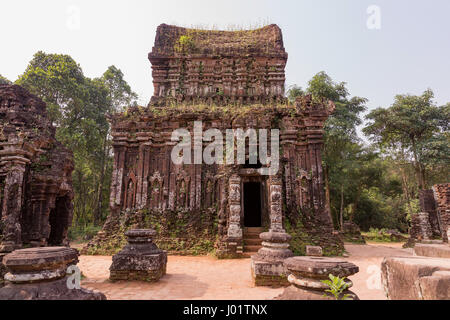 Le sanctuaire de My Son, dans le centre du Vietnam, Temple de la ruine des complexes de mon fils. Banque D'Images