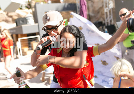 Las Vegas, NV, USA. 8Th apr 2017. Austin Mahone 21e anniversaire à REHAB Pool Party au Hard Rock Hotel & Casino à Las Vegas, NV, le 8 avril 2017. Pib : Crédit Photos/media/Alamy Punch Live News Banque D'Images