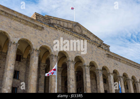 Ancien palais du Parlement, l'Avenue Rustaveli, Tbilissi, Géorgie, l'Europe de l'Est. Banque D'Images