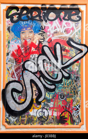 Graffiti sur un mur dans le quartier gothique de Barcelone, Espagne Europe EU Banque D'Images