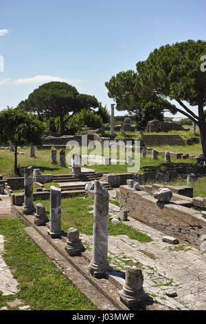 Rome. L'Italie. Ruines Romaines d'Ostia Antica. Banque D'Images