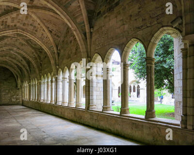 Vue du cloître dans la Cathédrale de Santander Banque D'Images