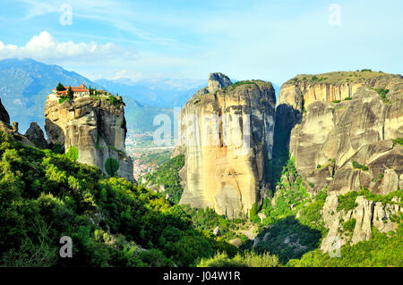 Monastères des Météores (situé au nord de la Grèce dans la région de Thessalie Banque D'Images