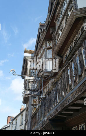 La ville du Shropshire Ludlow, l'un des pretiest en Angleterre l'hôtel Feathers Banque D'Images