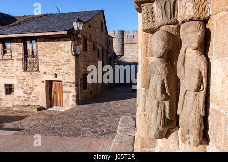 Église de Nuestra Señora del Azogue, église romano-gothique, Puebla de Sanabria, Zamora province, Espagne Banque D'Images