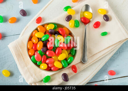 Gummy Candy Sweet Jelly Bean dans un bol Banque D'Images