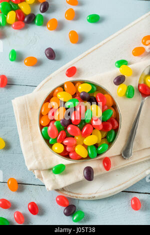 Gummy Candy Sweet Jelly Bean dans un bol Banque D'Images