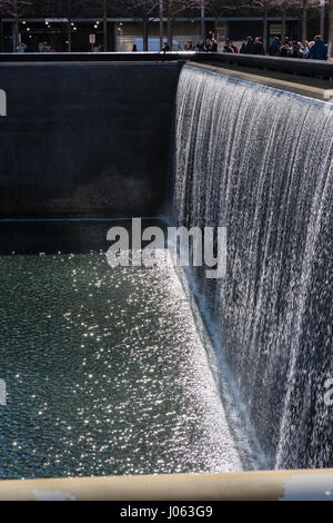 Place des tours jumelles memorial de cascades. Banque D'Images