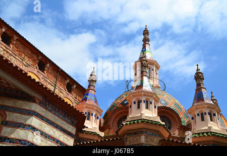 Vue de l'église paroissiale de Sant Roma à Lloret de Mar, Espagne Banque D'Images